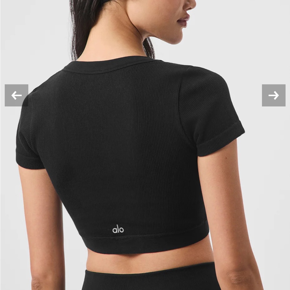 Alo Cropped Ribbed Top - Picture 2 of 4